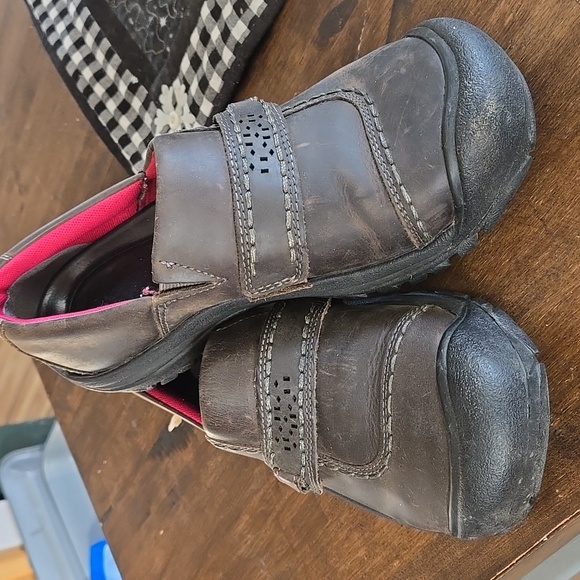 Keen Kaci II Leather Slip Ons Walking Hiking Outdoor Womens Size 7 - Picture 10 of 10